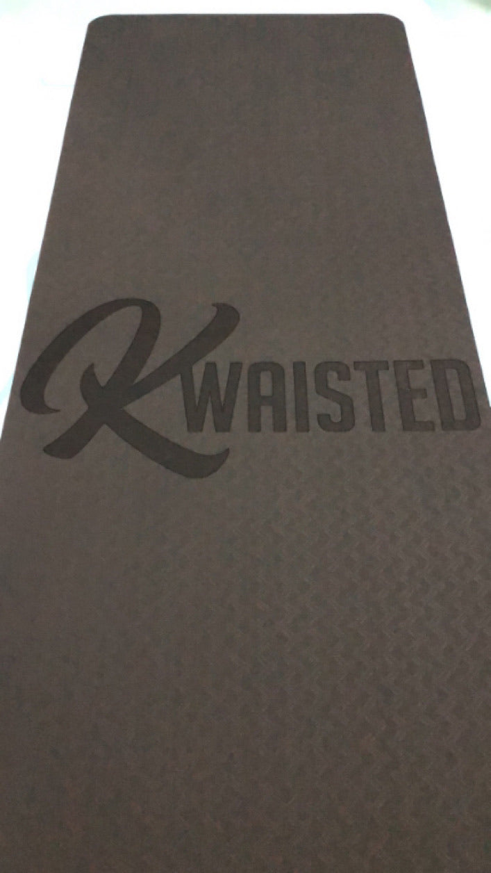 Black Kwaisted workout mat